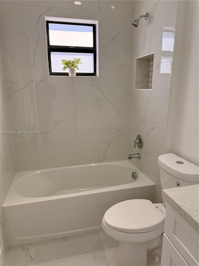 Building Photo - 20 Organ St