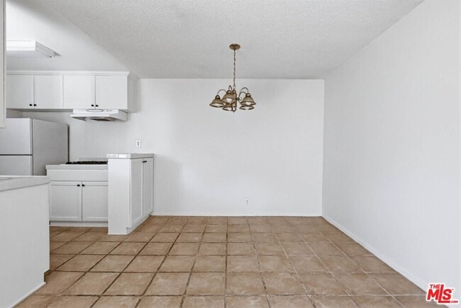 Building Photo - 515 N Alfred St