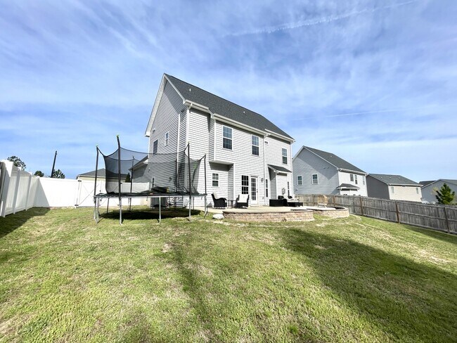 Building Photo - 126 Watchmen Ln