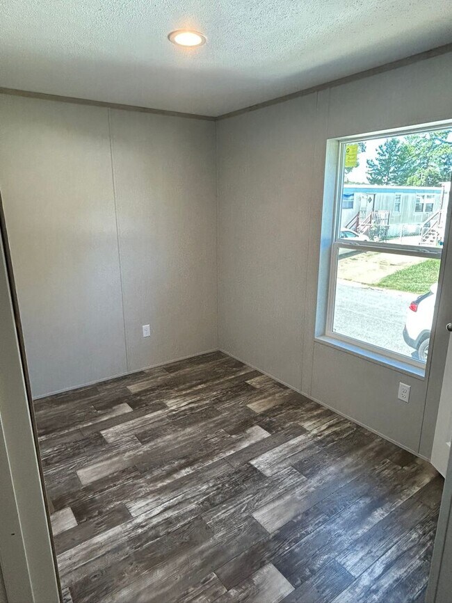 Building Photo - 304 Tomahawk Trail