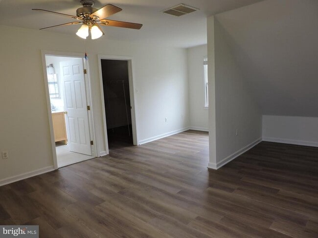 Building Photo - 115 S Bell Ave