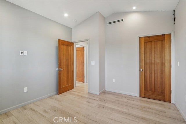 Building Photo - 24334 Crestlawn St