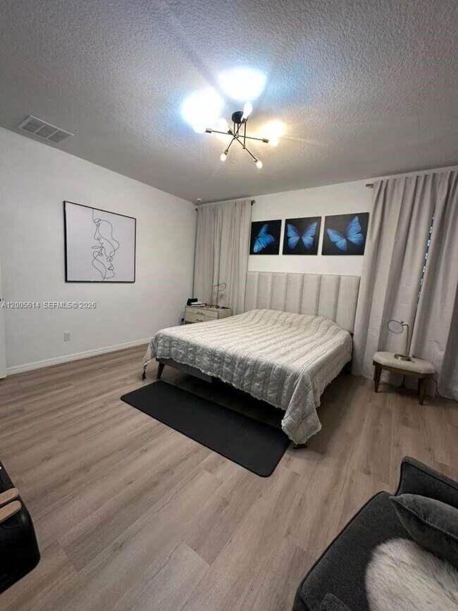 Building Photo - 2952 Embark Trl