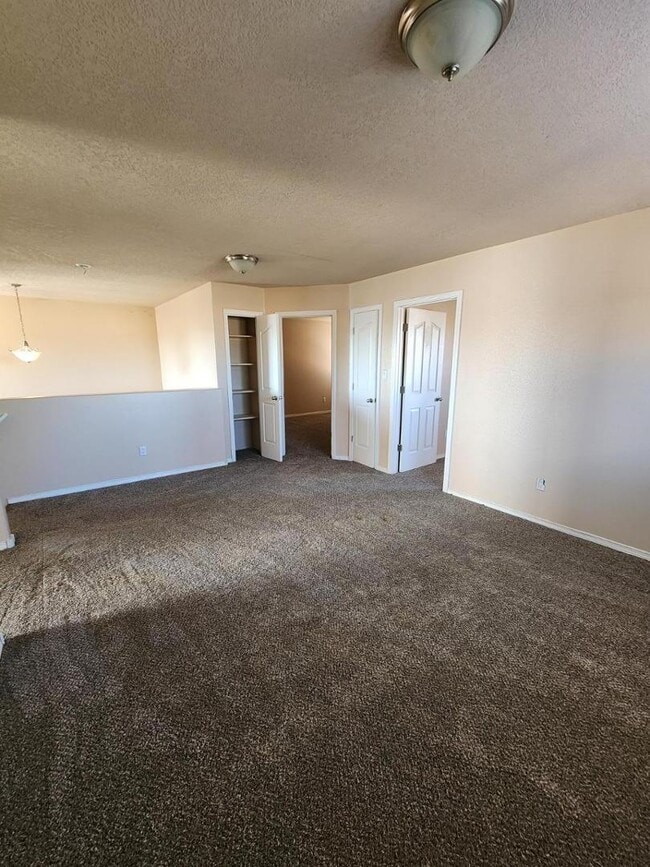Primary Photo - 1735 Avenida Real