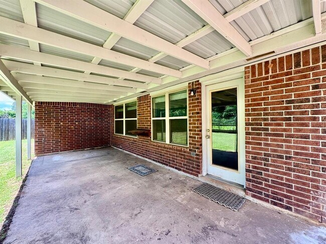 Building Photo - 11628 Lorene Ave
