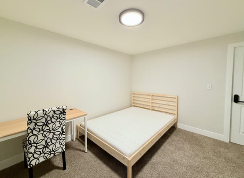 Building Photo - 9989 Dodge Dr