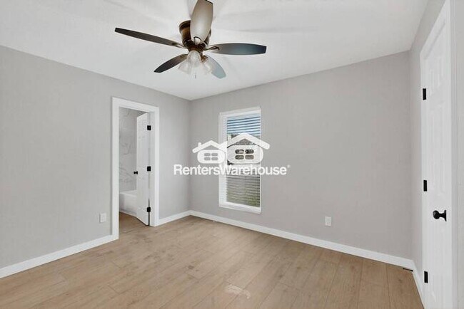 Building Photo - Renovated home in Plano Ready to Be Your Home