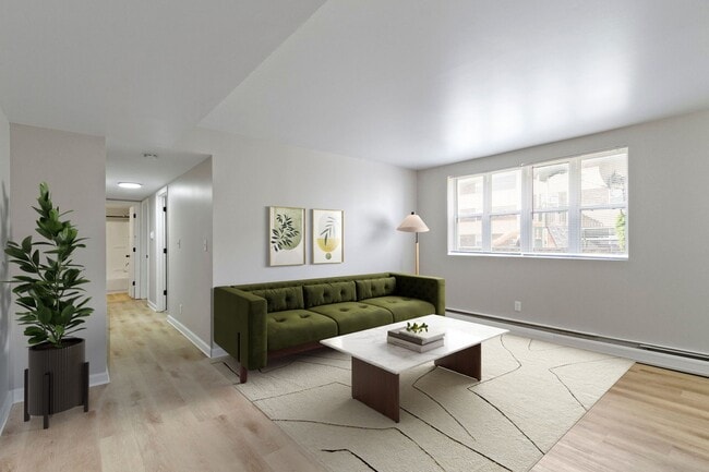 Building Photo - The Courts Apartment Homes