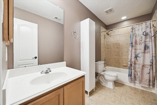 Building Photo - 16018 Heights Harvest Ln