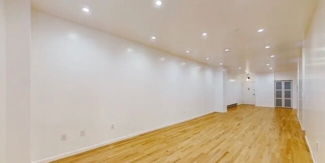 Building Photo - 13102b 40th Rd