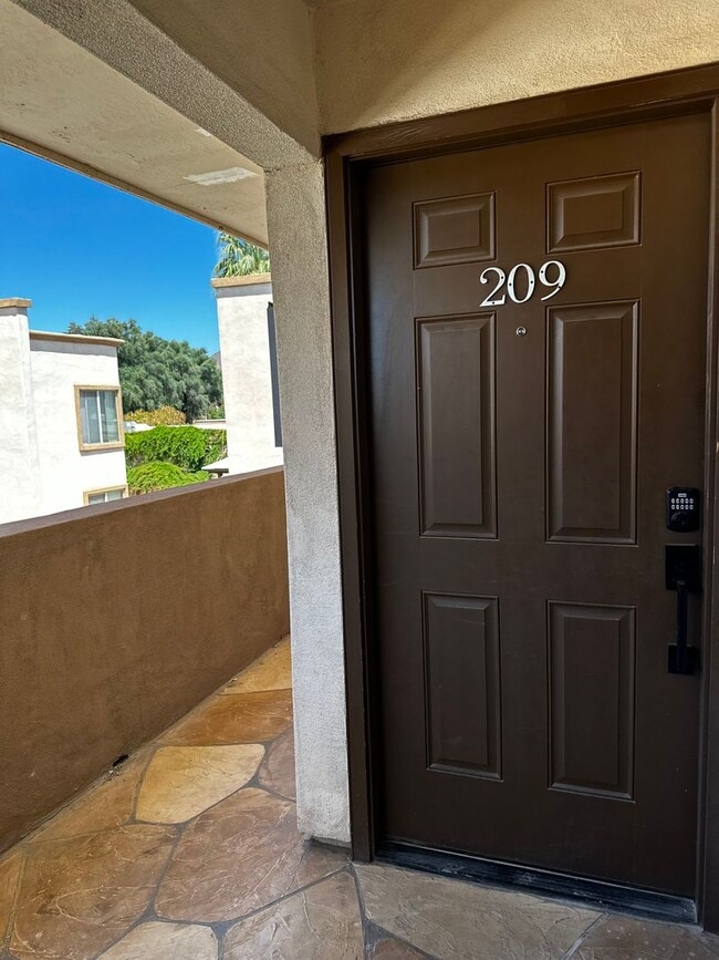 Building Photo - 3619 E Monterosa St