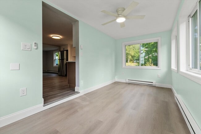 Building Photo - 3 Providence Hill Rd