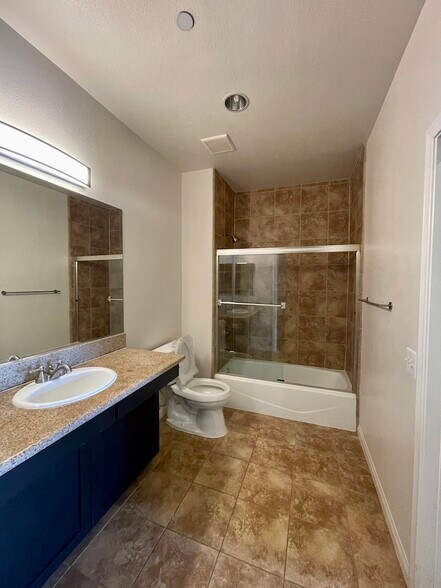 Building Photo - 5842 Harold Way