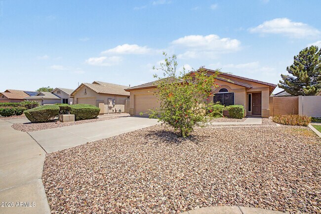 Building Photo - 8151 W Tonto Ln
