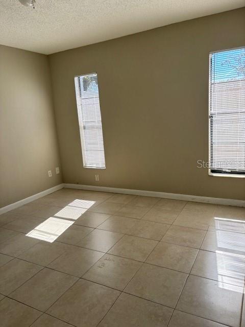 Building Photo - 1560 S Jefferson Ave