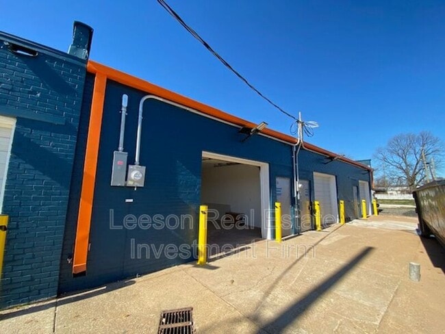 Building Photo - 218-228 North Market Street