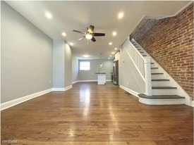 Building Photo - 1447 S 32nd St