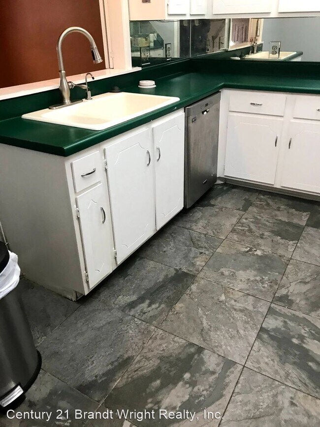 Building Photo - 3 br, 2.5 bath House - 3566 Carter Hill Road