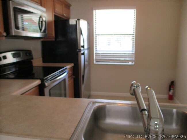 Building Photo - 22053 Palms Way