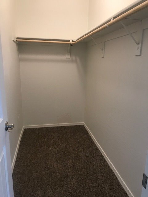 Building Photo - Villas on Elm 3 Bed 2 Bath Home - Contact ...