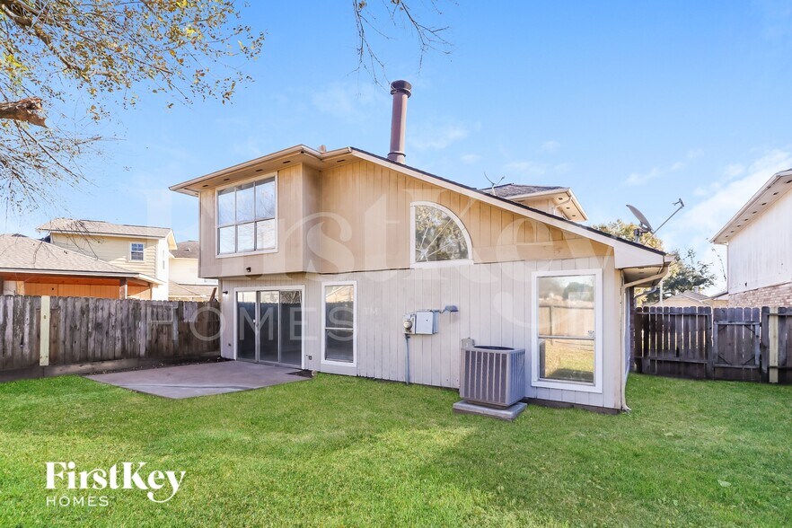 Building Photo - 9310 Westacre Pl