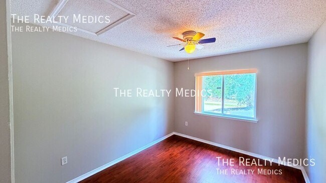 Building Photo - 1291 Sandestin Way