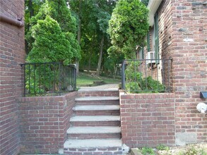 Building Photo - 49 Congers Rd