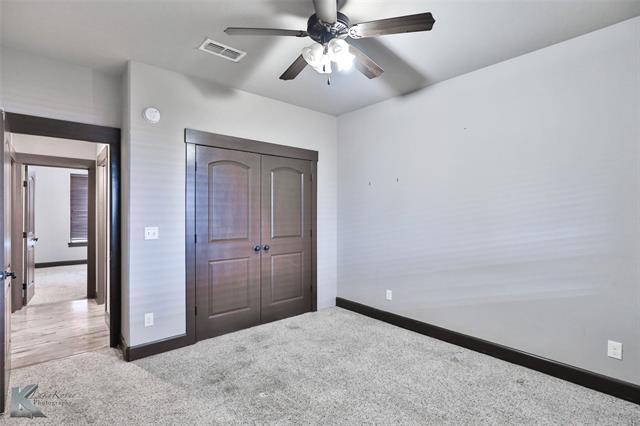 Building Photo - 350 White Rock Dr