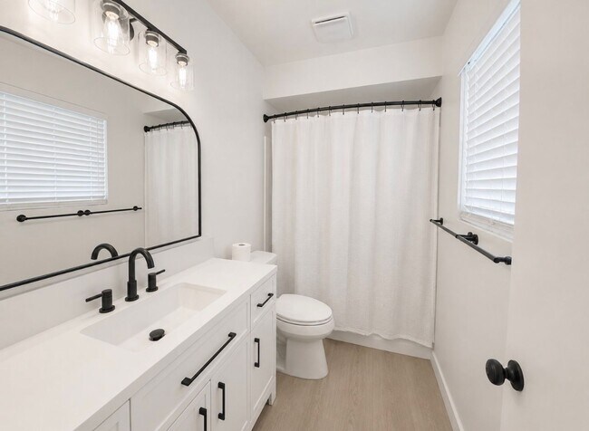 Building Photo - 3667 Agua Dulce Blvd