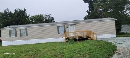 Building Photo - 701 Trollingwood-Hawfields Rd. lot 3
