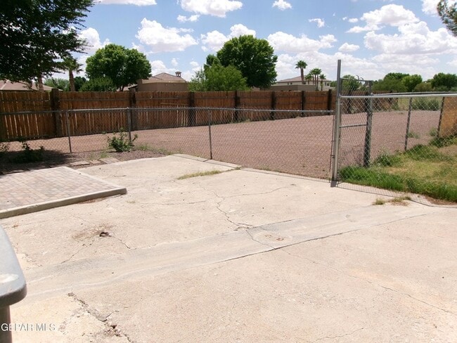 Building Photo - 5649 Cory Dr