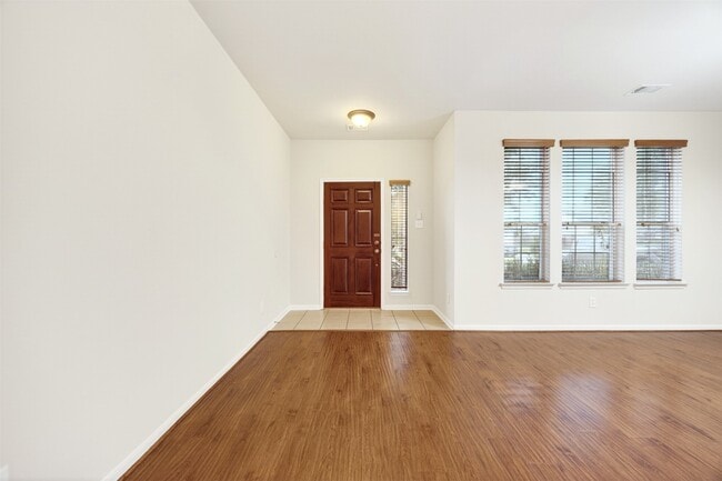 Building Photo - 11630 Forest Wind Ln