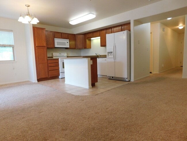 Building Photo - AWESOME 3 bed 2.5 bath in North GJ