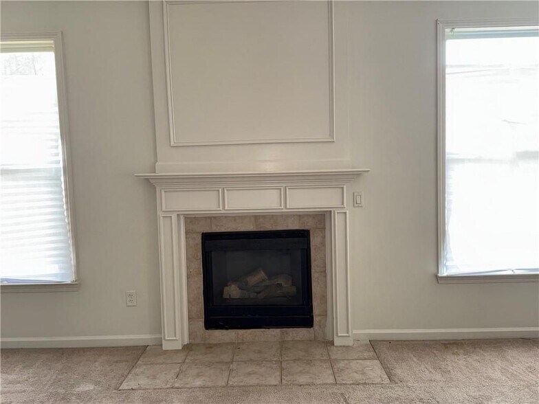 Building Photo - 20 Kestrel Cir