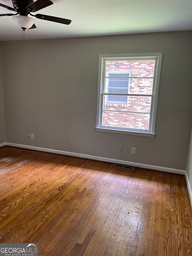 Building Photo - 3616 Santa Fe Trail