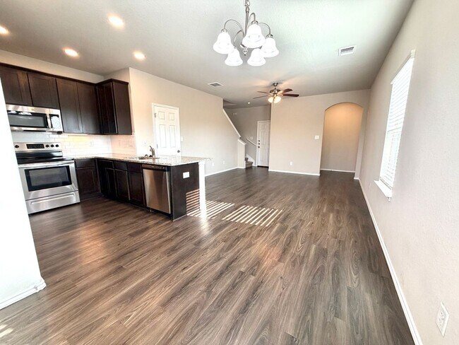 Building Photo - Luxury Townhome near Randolph AFB