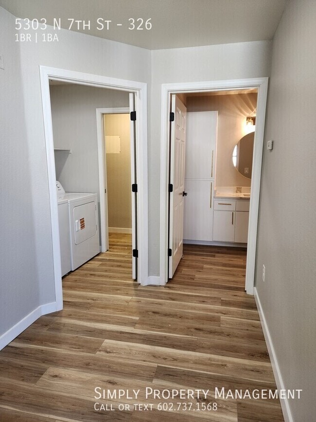 Building Photo - 5303 N 7th St