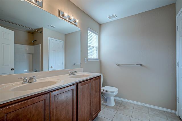 Building Photo - 120 Abelia Dr