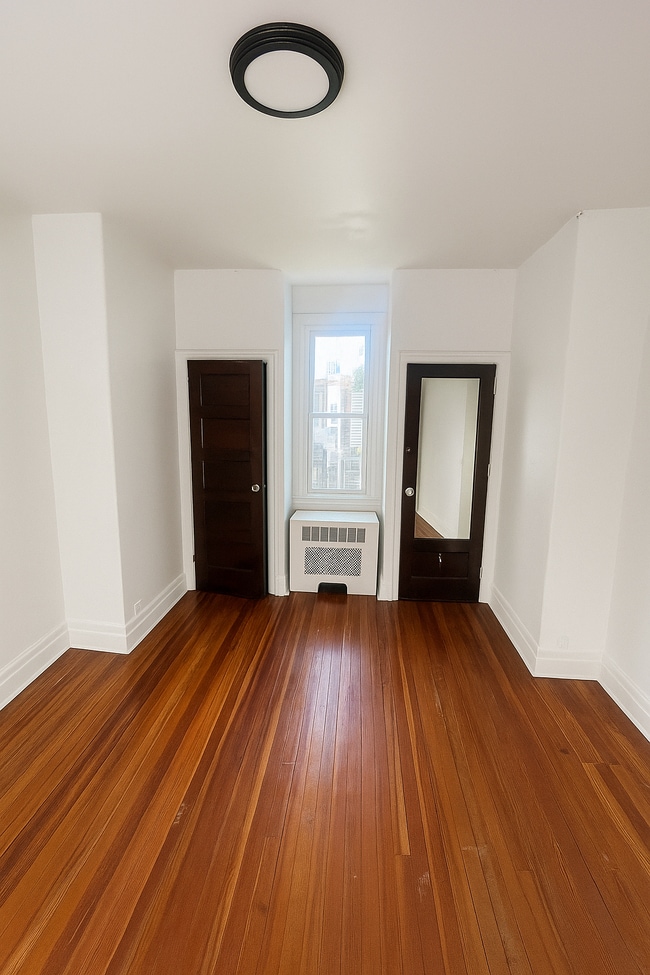 Building Photo - 4638 N 11th St