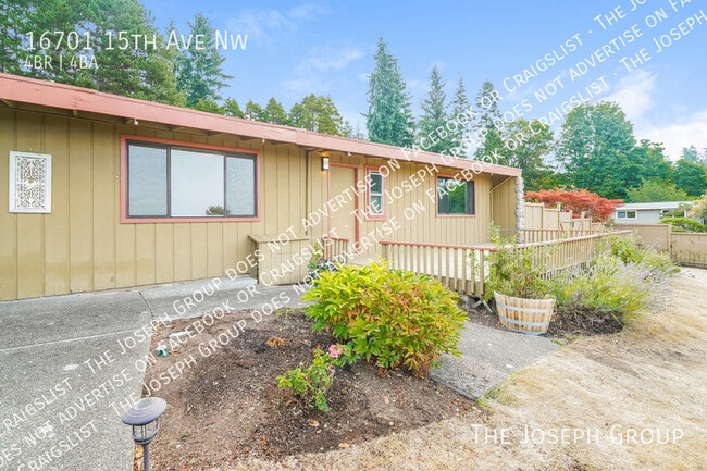 Building Photo - 16701 15th Ave NW