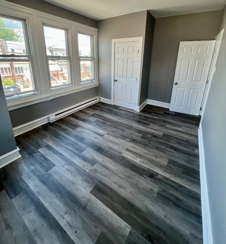 Building Photo - 904 E Tioga St