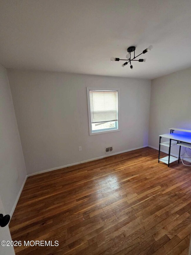 Building Photo - 14 Nathan Ave