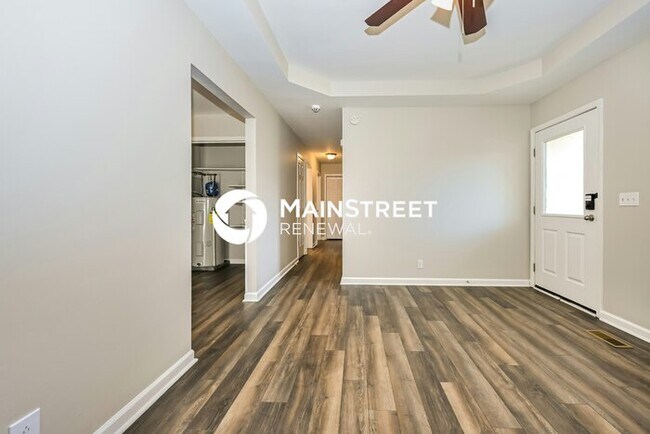 Building Photo - 3 Bedroom Pet-Friendly Home in MOUNT JULIE...