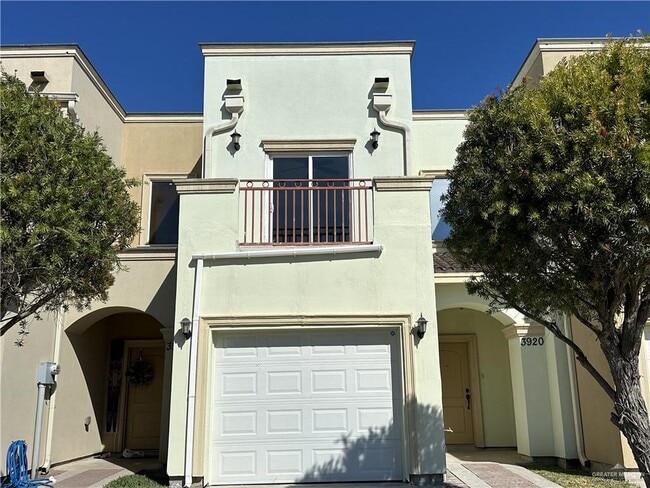 Building Photo - 26 West St