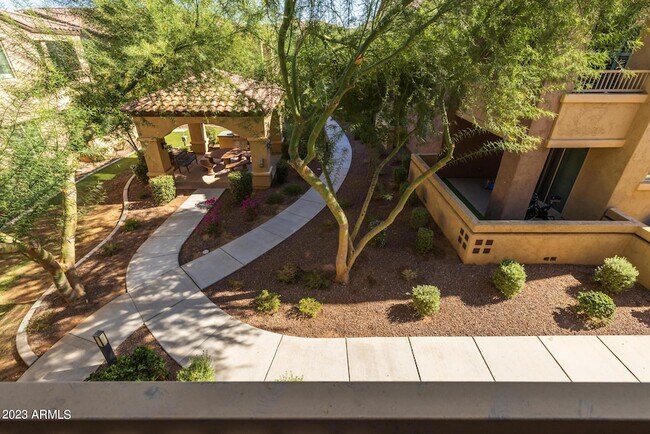 Building Photo - 250 W Queen Creek Rd