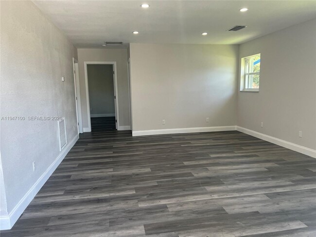 Building Photo - 2837 NW 8th St