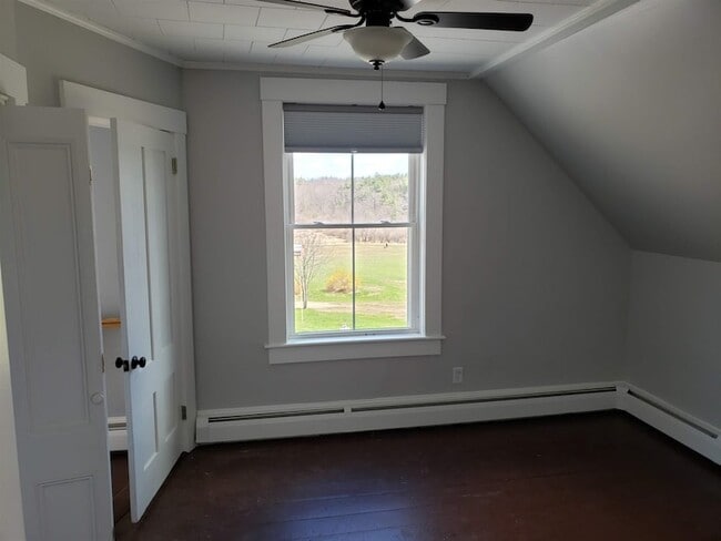 Building Photo - 230-232 Spruce Ln Ext