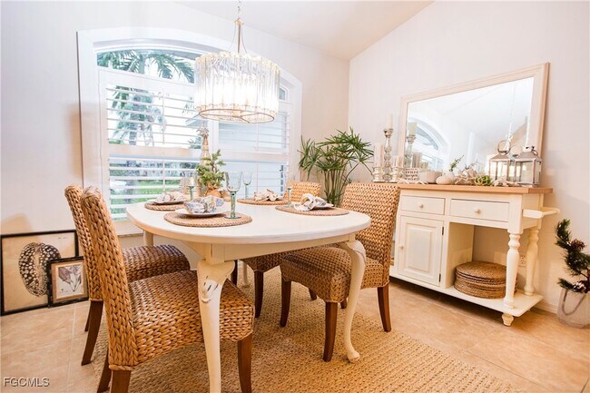 Building Photo - 22631 Island Lakes Dr