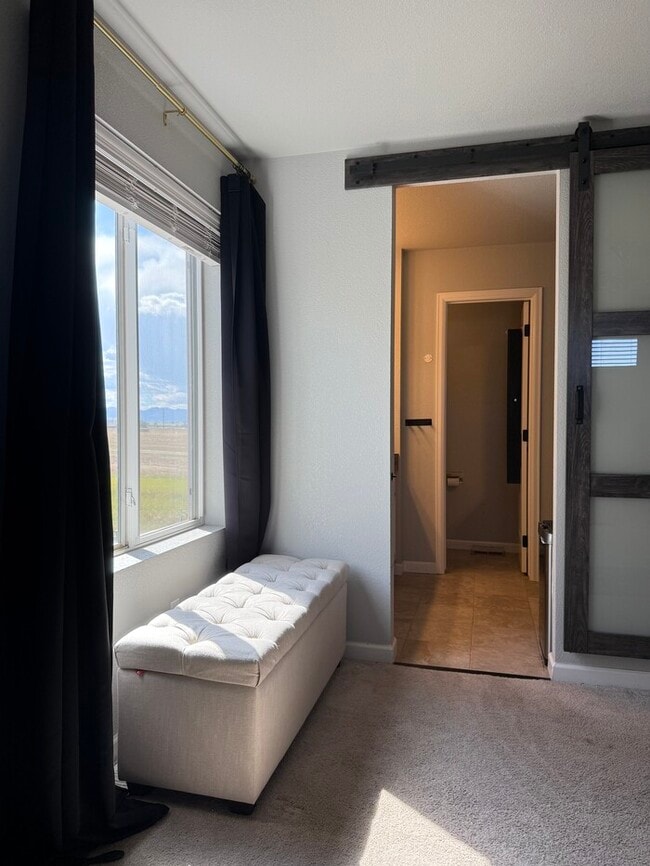 Building Photo - 3 Bed/2.5 Bath Home with Garage / Available Soon / Special Offer