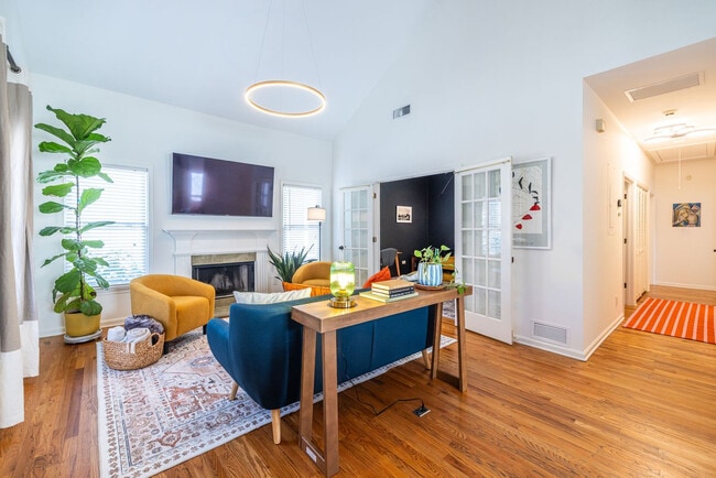 Building Photo - 71 Randolph St NE